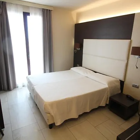 Aparthotel Del Prado