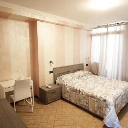 アパートホテル Del Prado