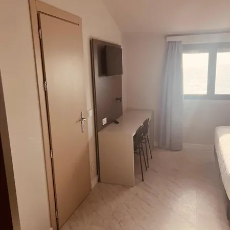 Del Prado Ξενοδοχείο με διαμερίσματα Riva Ligure