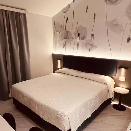 Del Prado Ξενοδοχείο με διαμερίσματα