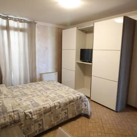 Del Prado Aparthotel