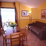 Del Prado 4*