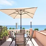 Del Prado Aparthotel 4*