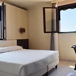 Aparthotel Del Prado