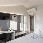Del Prado Aparthotel