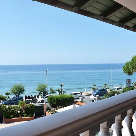 Del Prado Riva Ligure