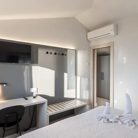 Del Prado Hotel apartamentowy