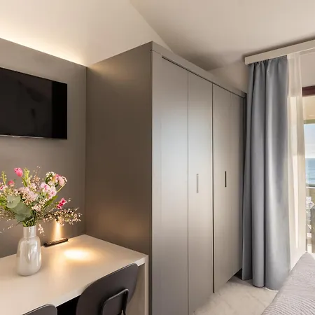 Del Prado Lejlighedshotel 4*