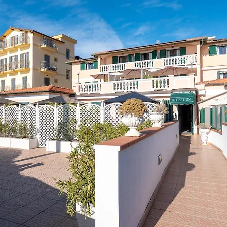 Del Prado Lejlighedshotel Riva Ligure