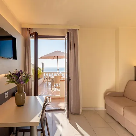 Del Prado Hotel apartamentowy Riva Ligure