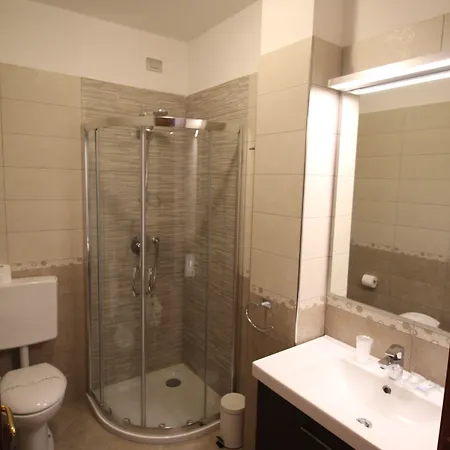 Del Prado 4*