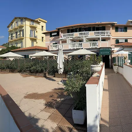 Del Prado Lejlighedshotel Riva Ligure