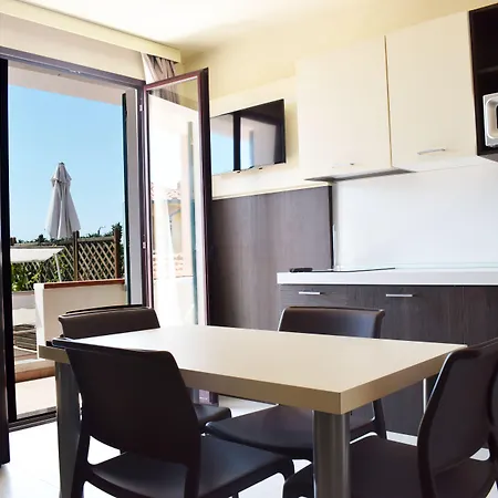 Del Prado Lejlighedshotel